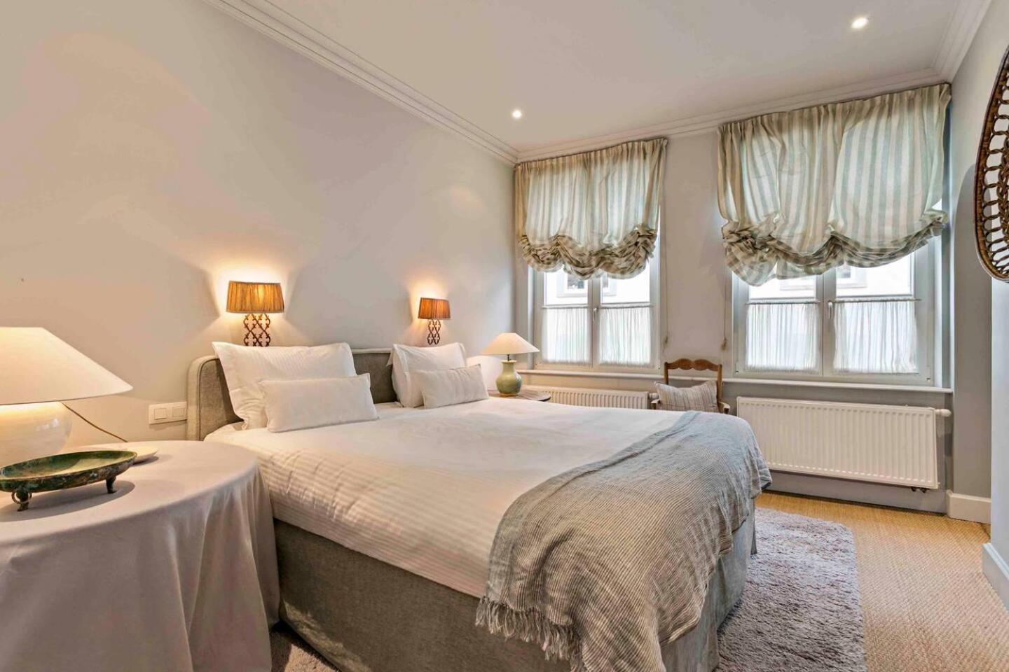 Guesthouse Groeninghe In The Centre Of Bruges Exterior photo
